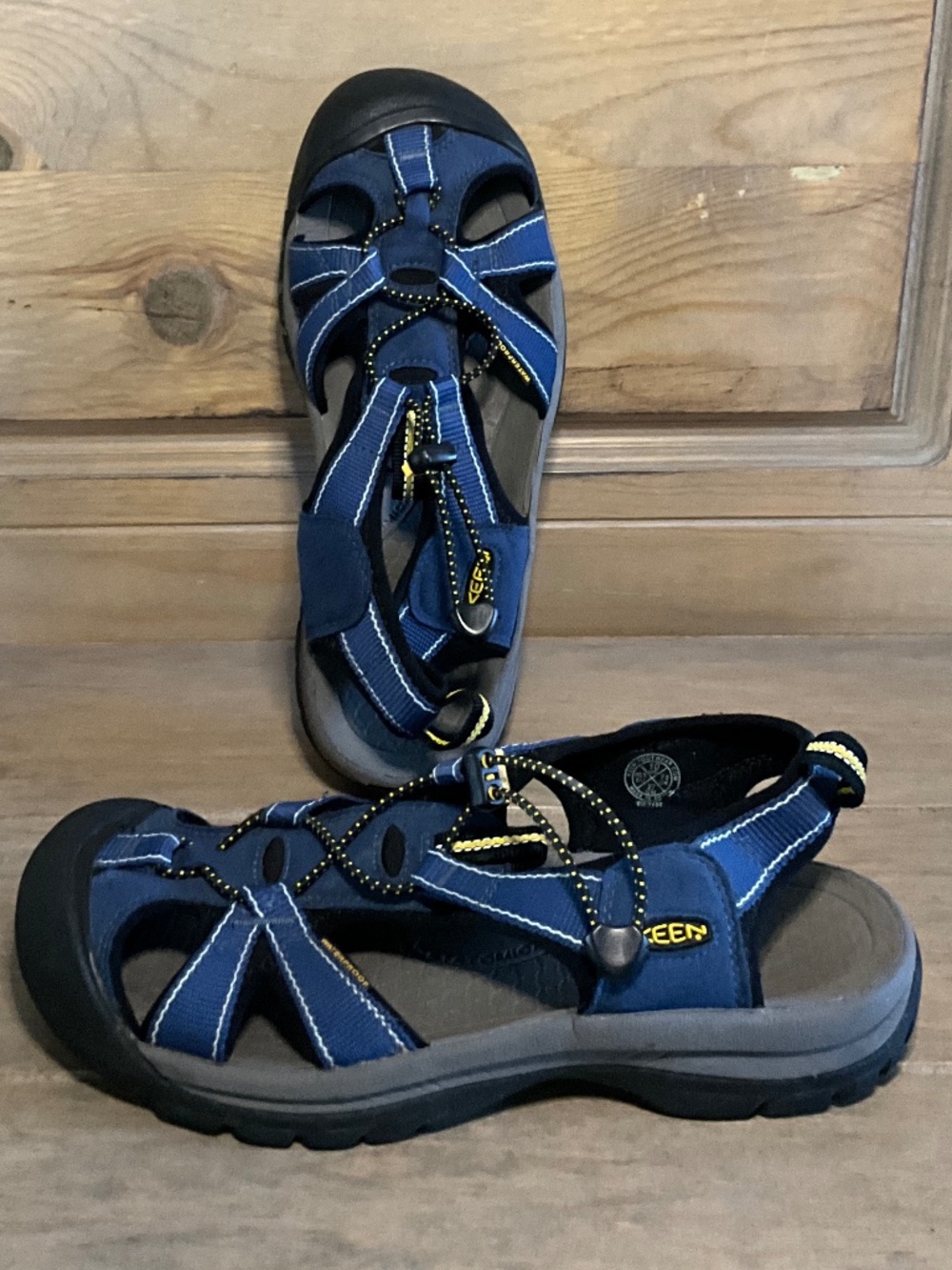 Keen Venice H2 Hiking Sandal W10 UK7.5 EU40.5 Closed Toe Waterproof VGC.